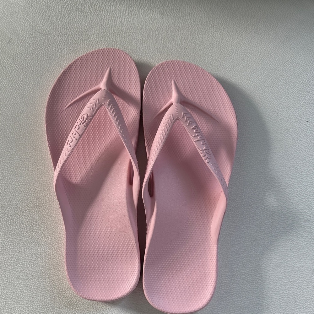 BRAND NEW Stylish Pink Sandals for Women